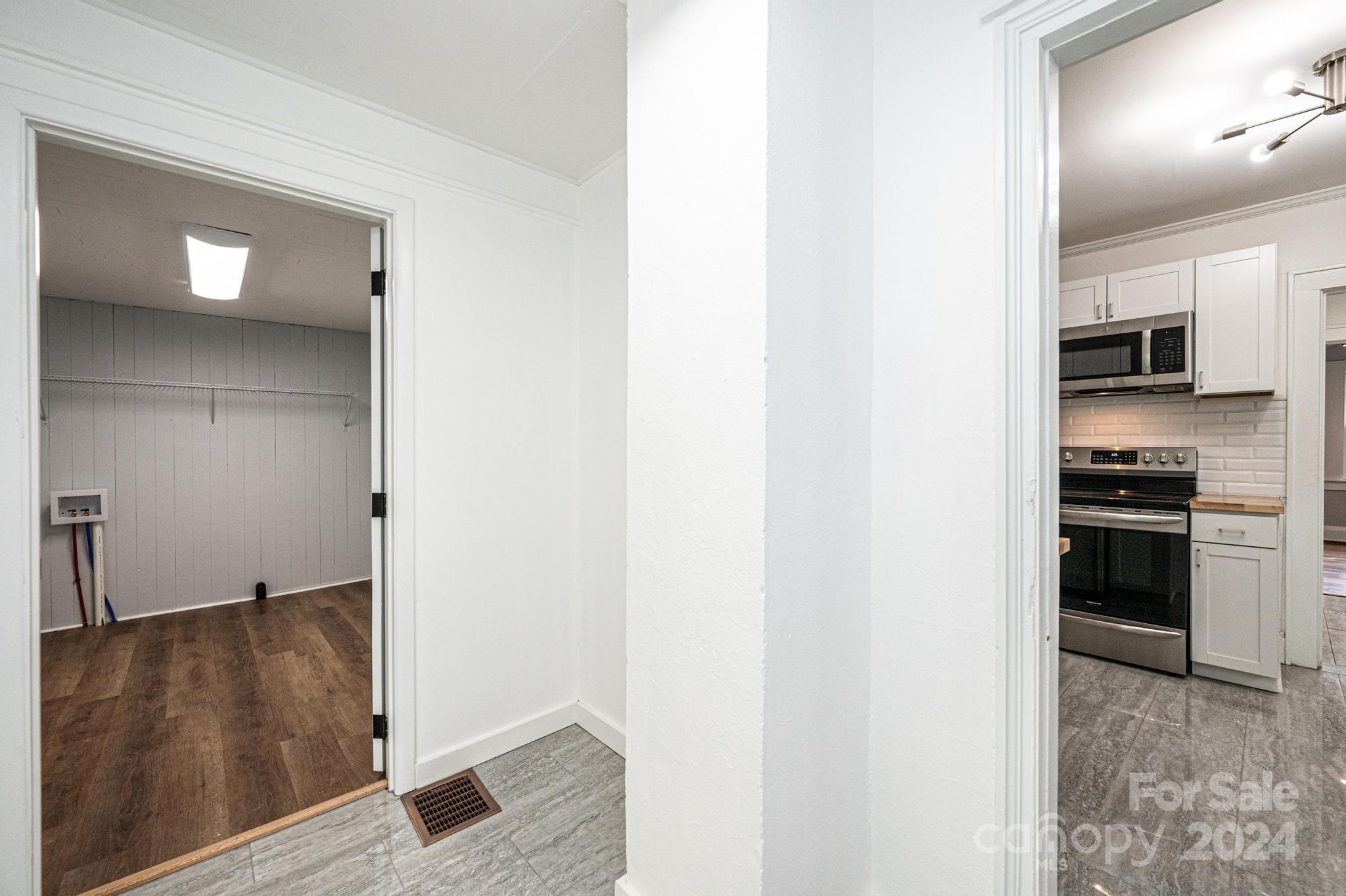 332 2nd Street Place SE