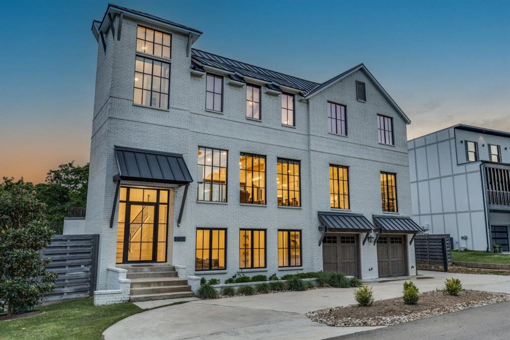 6903 Red Bud Drive, Flower Mound, TX