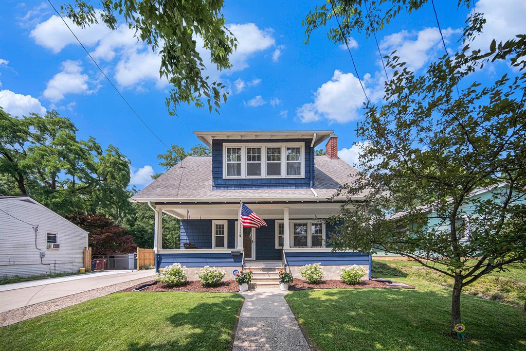 Charming 1920s Arts & Crafts home just minutes from downtown Ann Arbor! This 3-bed, 2.5-bath gem features an updated kitchen with granite countertops, preserved woodwork, and a formal dining room. Cozy up by the gas fireplace flanked by custom bookshelves, or relax on the beautiful sitting porch. Enjoy spacious walk-in closets, a fenced backyard, and the convenience of being just a 5-minute walk to HOMES Brewery. A perfect blend of classic character and modern updates in a prime location!Home Energy Score of 3 . Download report at stream.a2gov.org