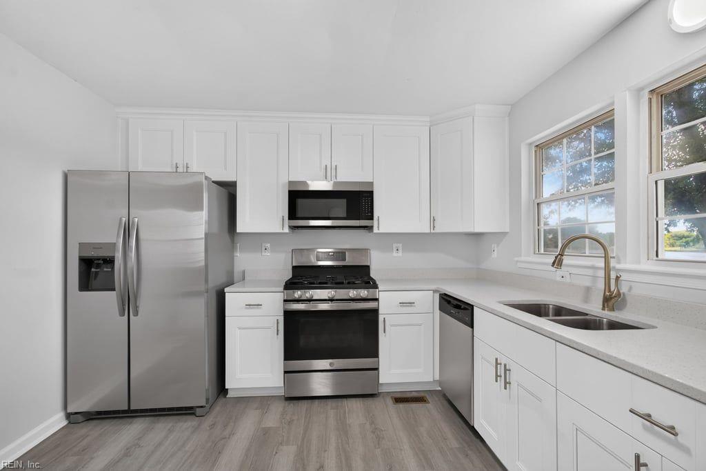 1337 Walnut Avenue