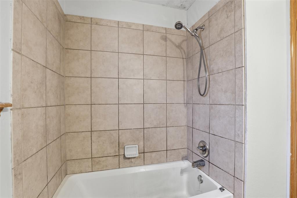 2204 NW 157th Street