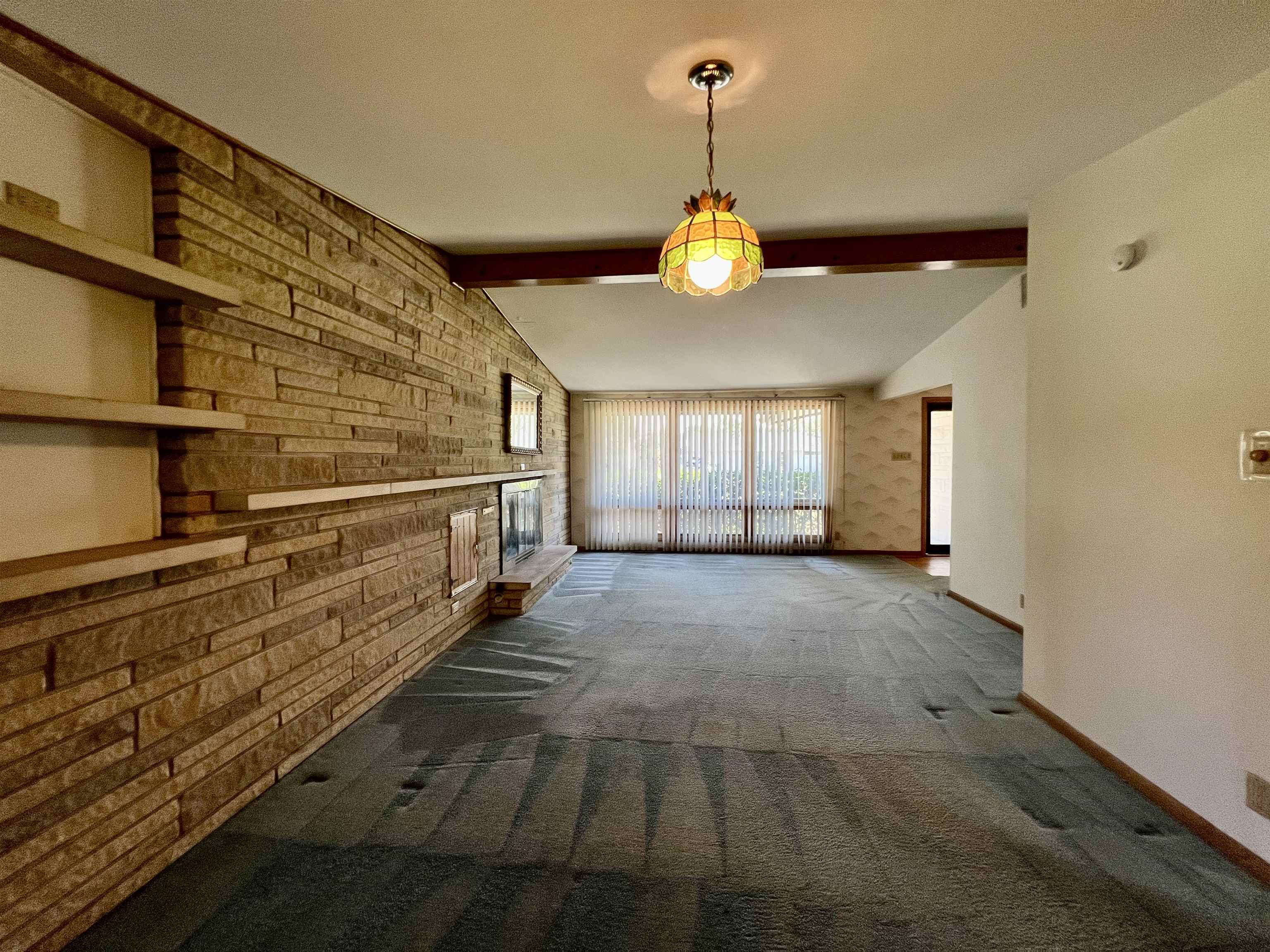 1105 N 7th