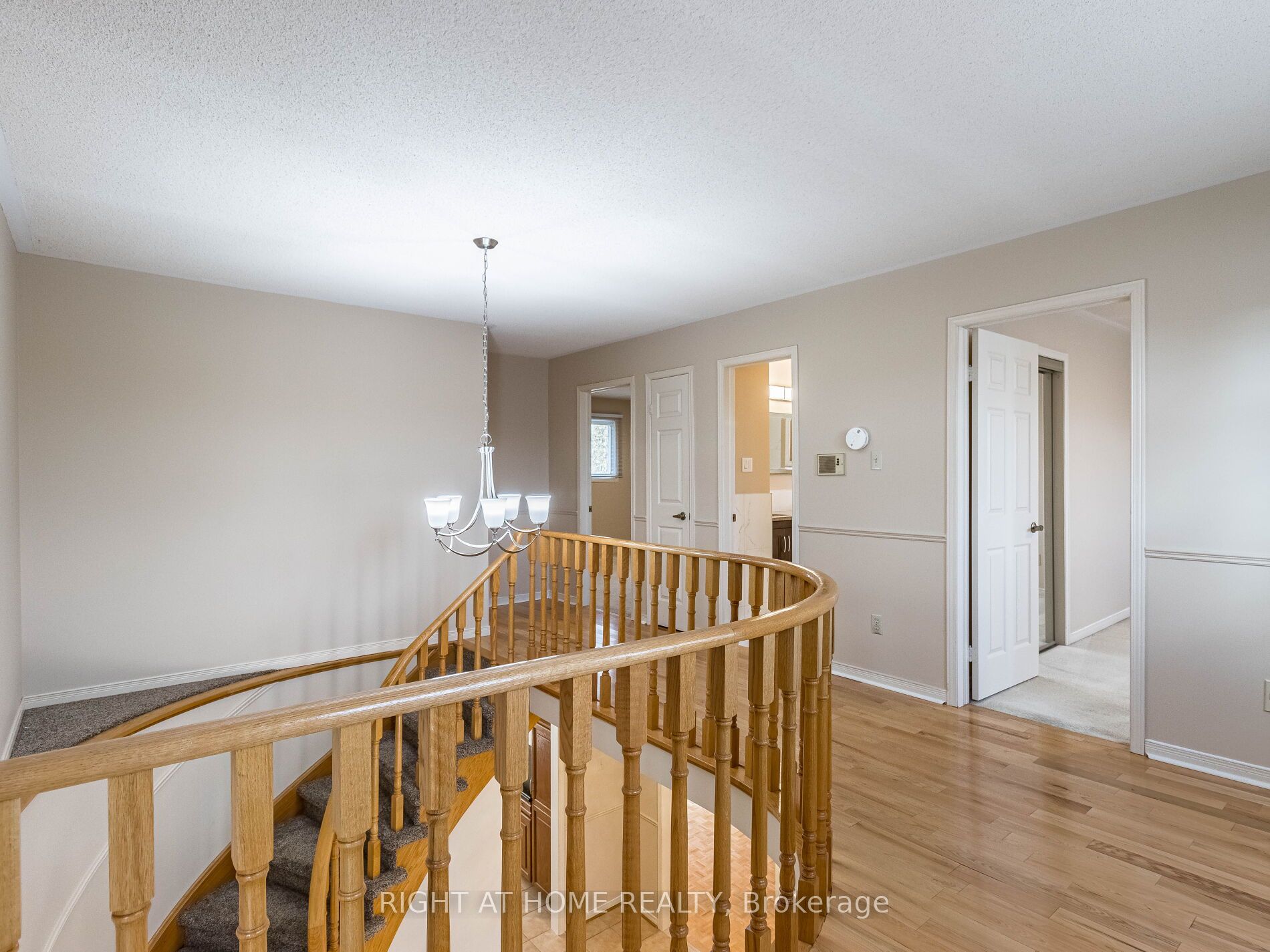 56 Turtlecreek Blvd