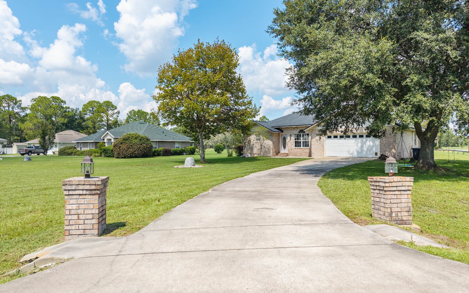 112 SW Patridge Ct