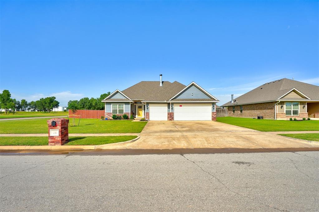 701 Windy Lane