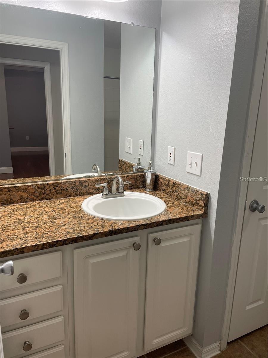 501 Knights Run Avenue 1124