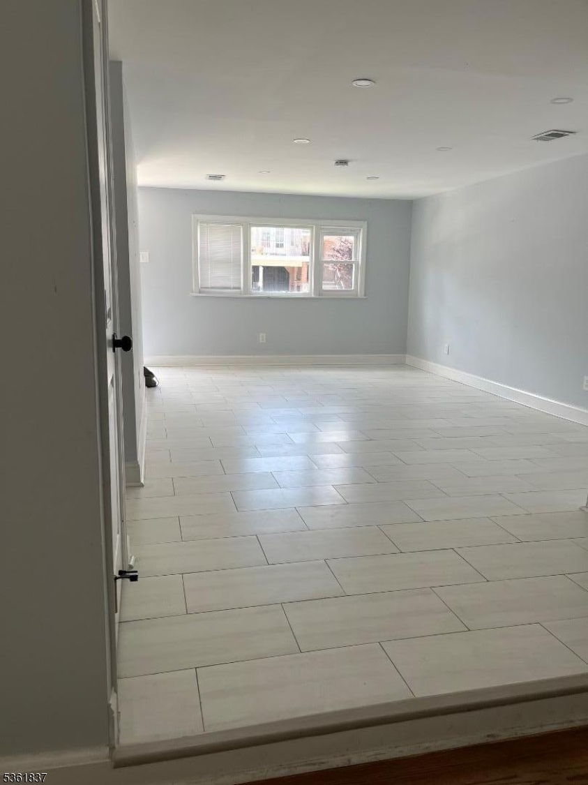 247 Magnolia Ave