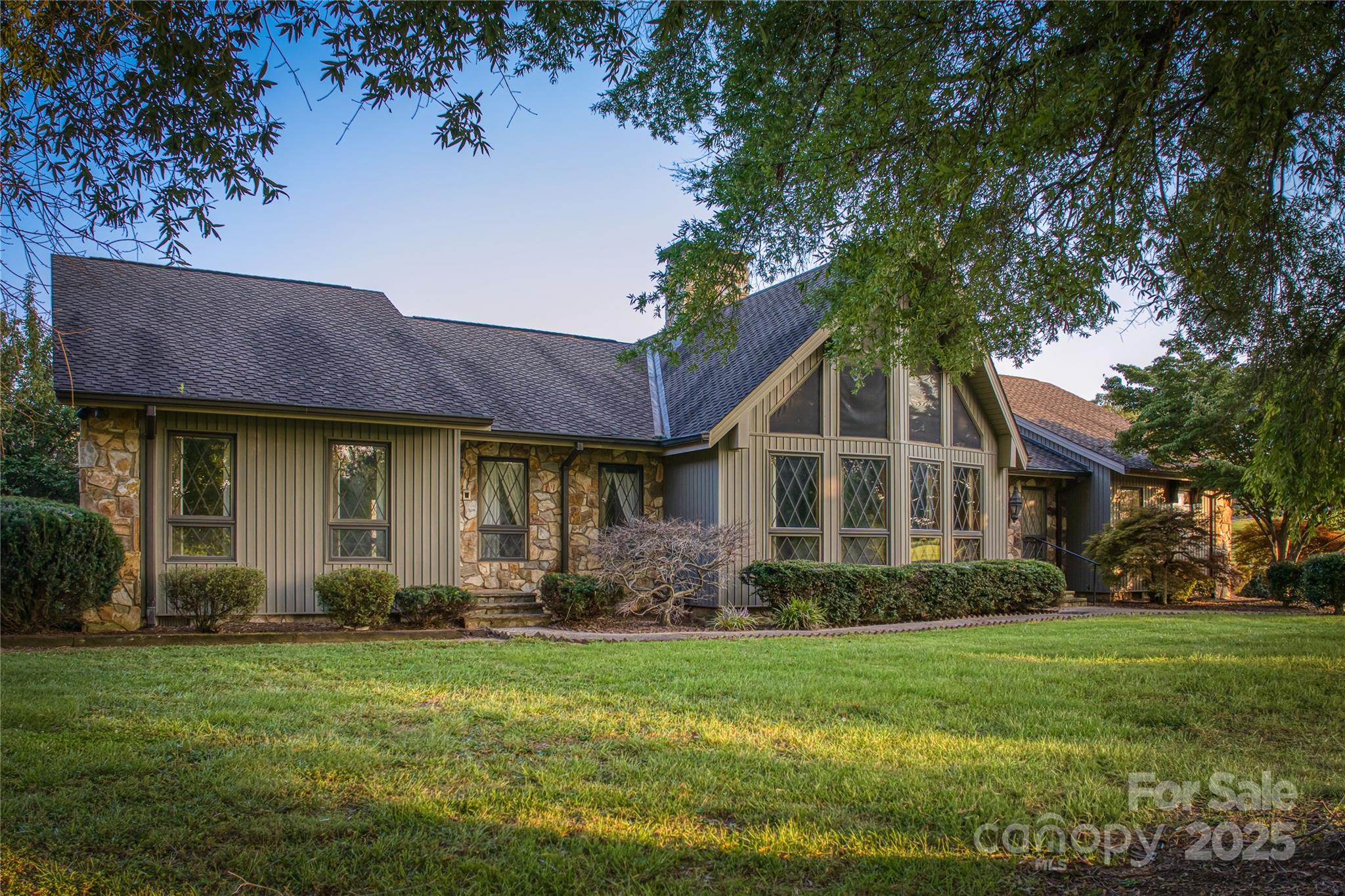 2505 Morganton Boulevard SW