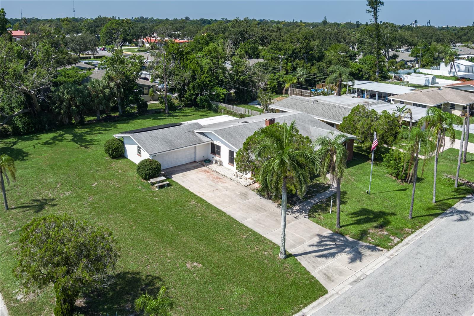 2605 27th Avenue Drive W