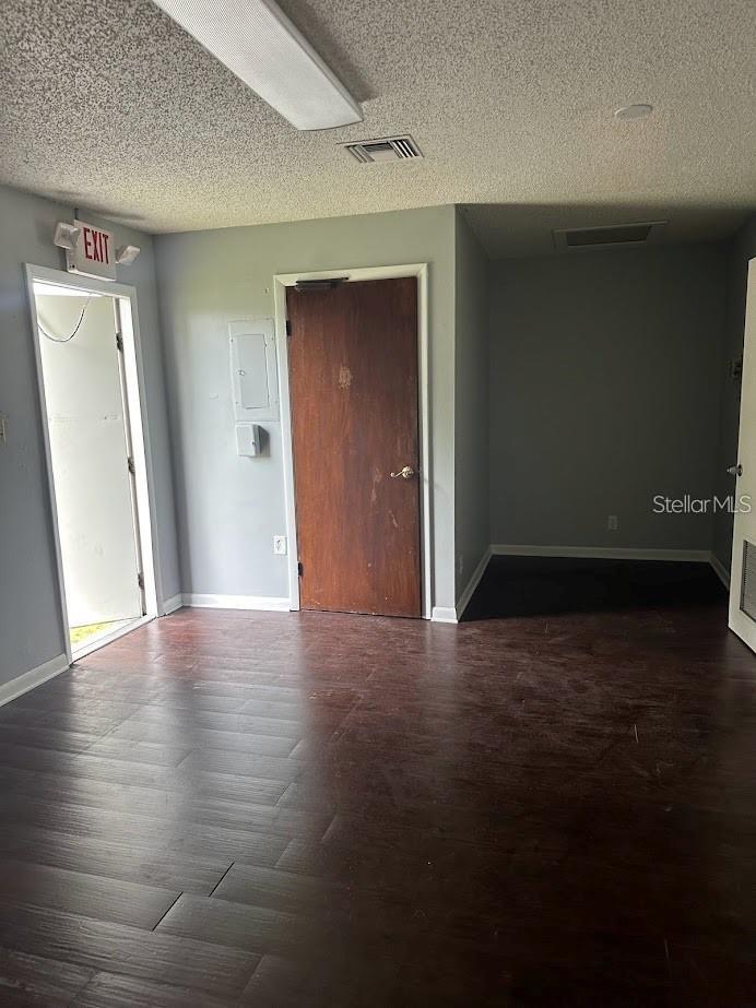 1905 SW College Road 1