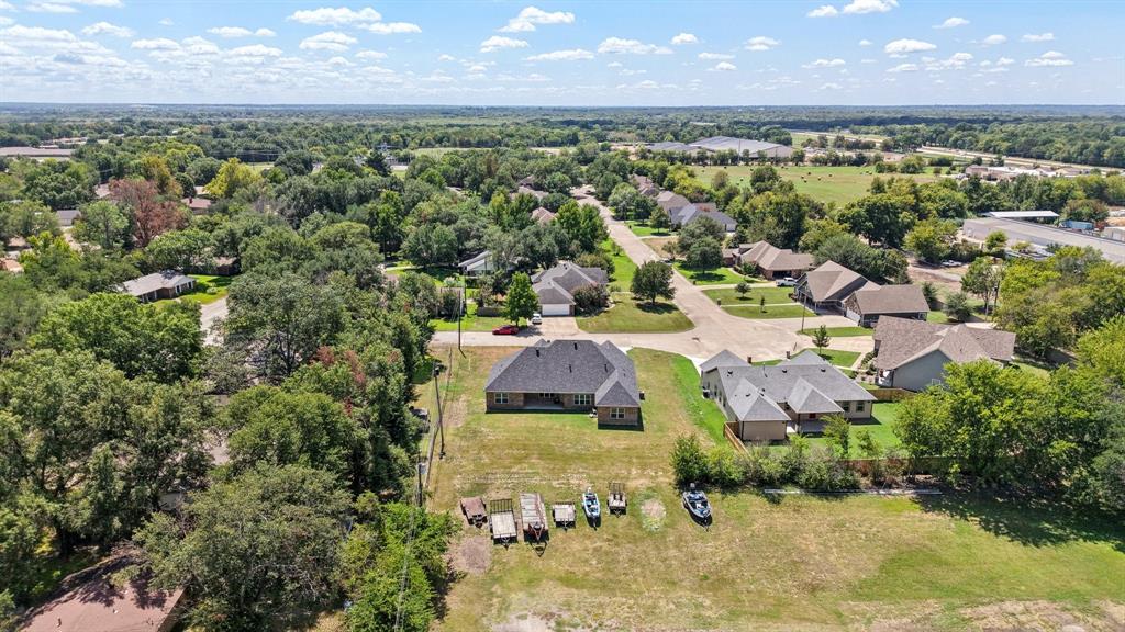 1702 Kings Lane