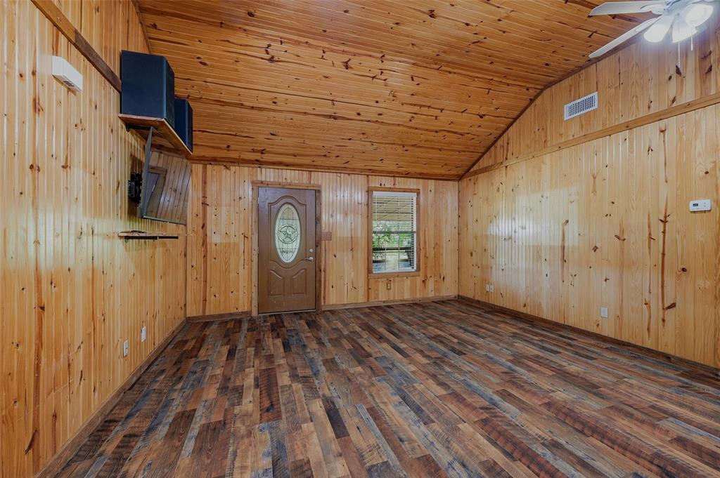 1489 Calf Creek Lane