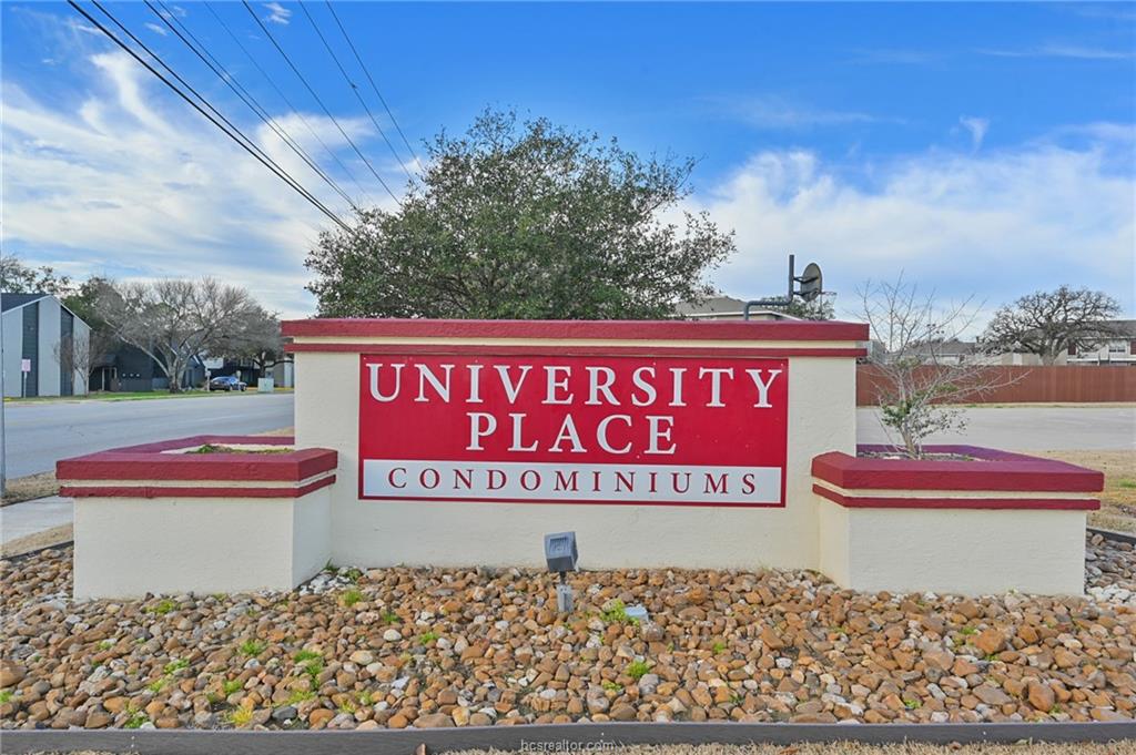 525 Southwest Parkway 303