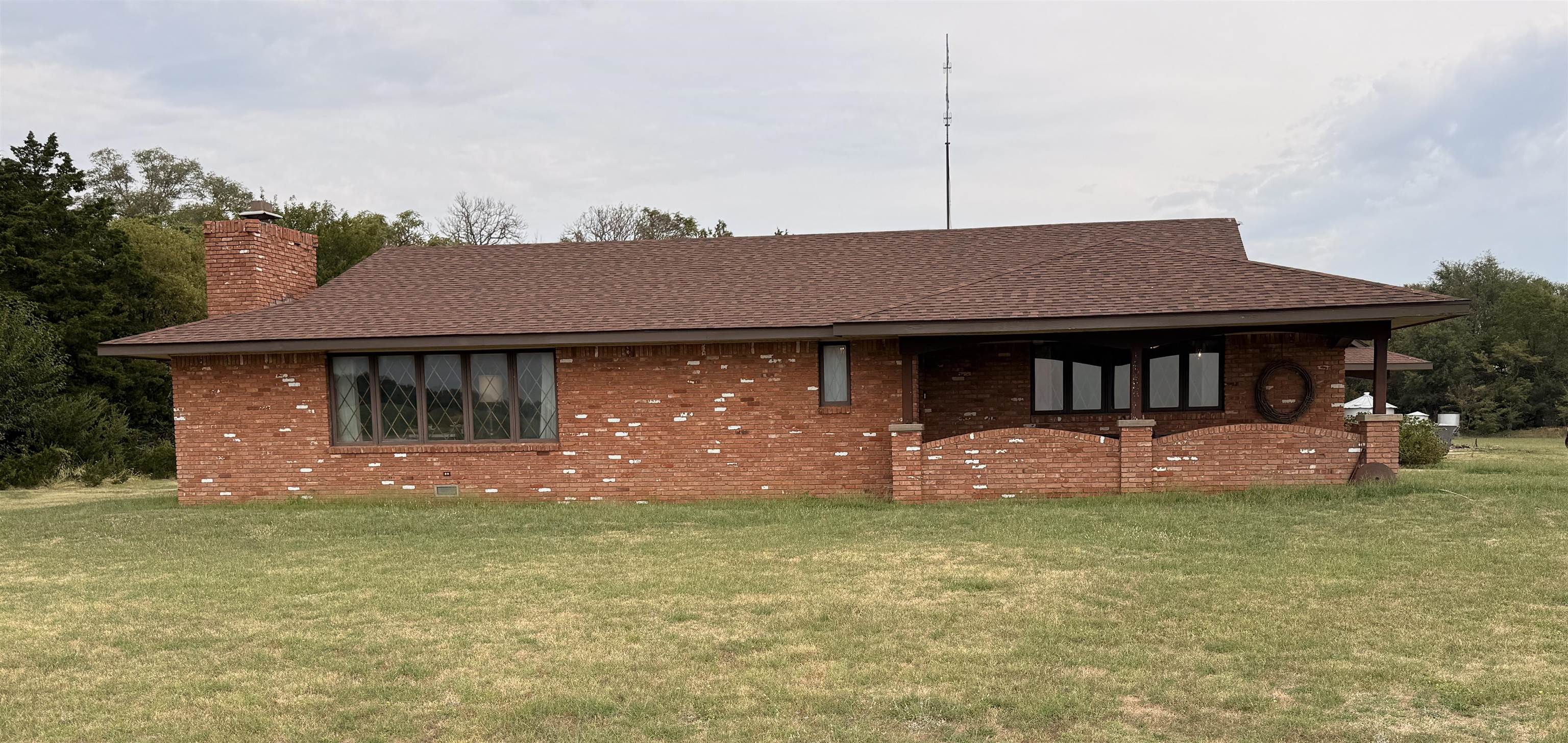 616 W Us Hwy 160
