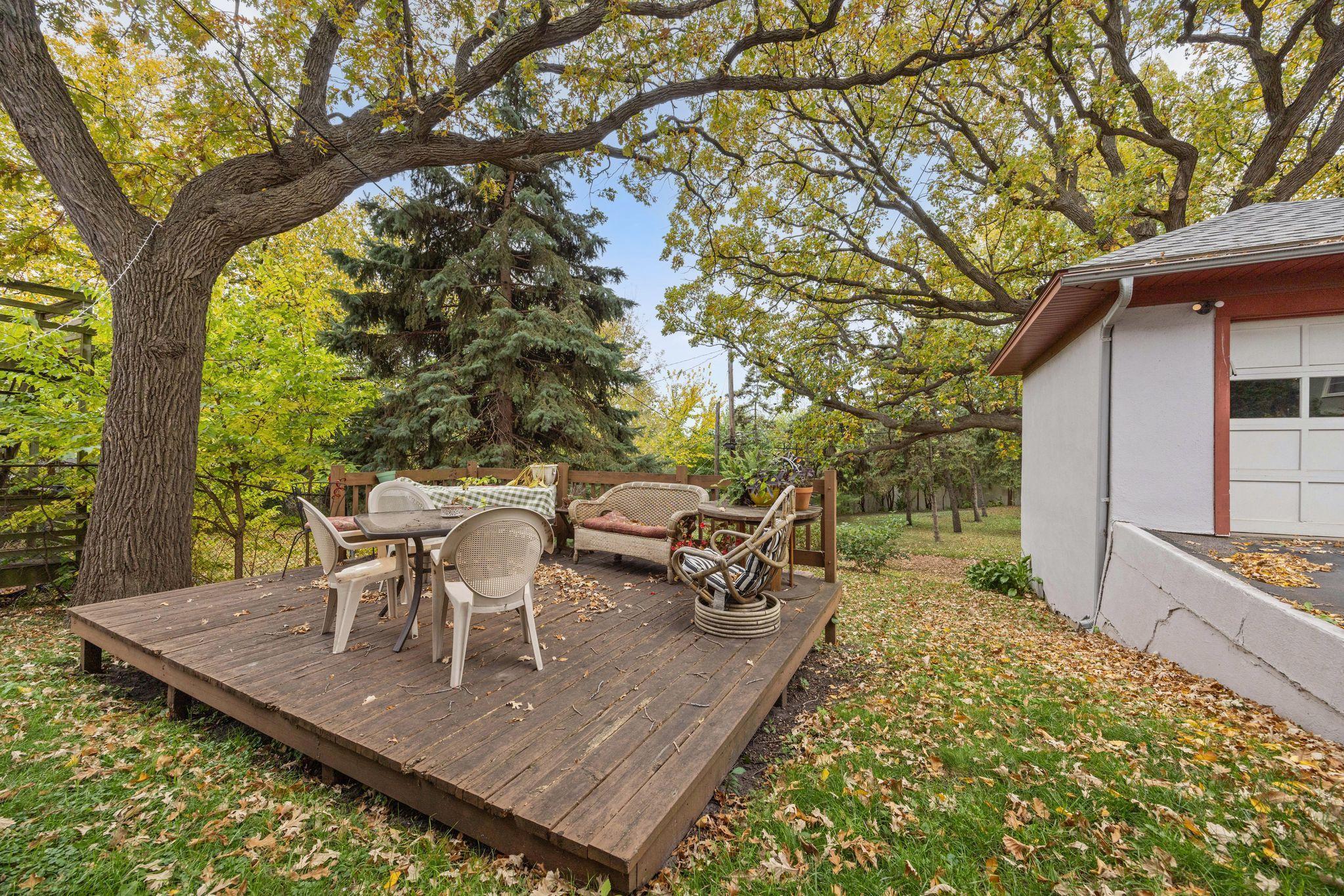 210 Warwick Street SE