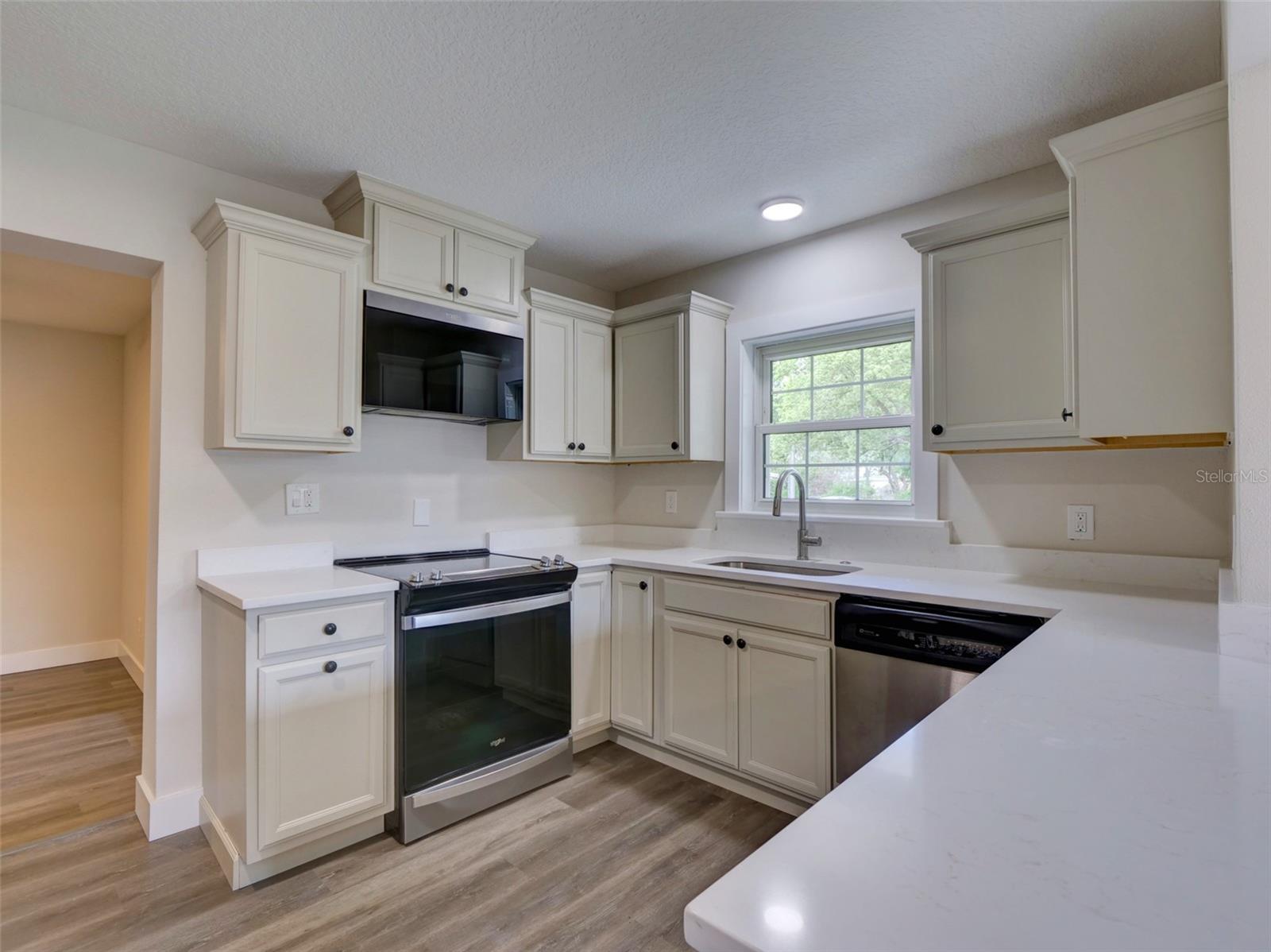 2709 Arc Drive