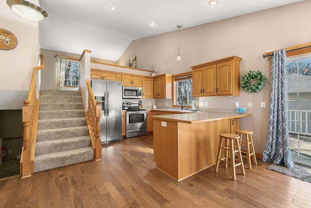 1734 Maple Court