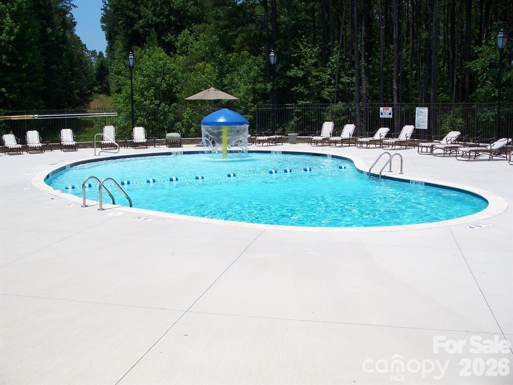 285 Tradition Drive 2062
