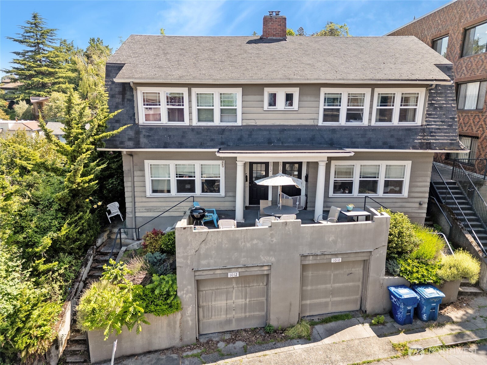 1010 Bellevue Court E