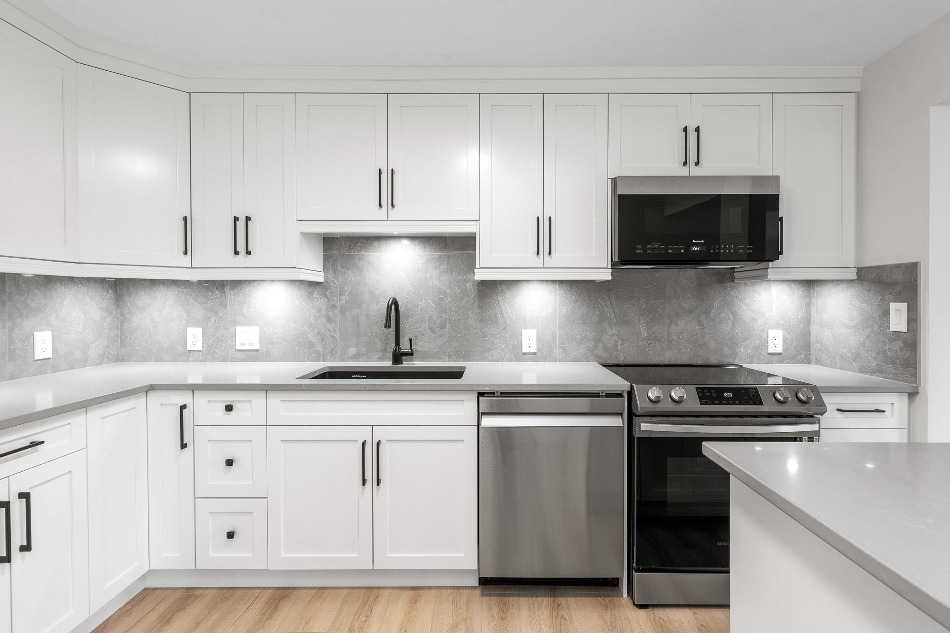 22213 Selkirk Avenue 102