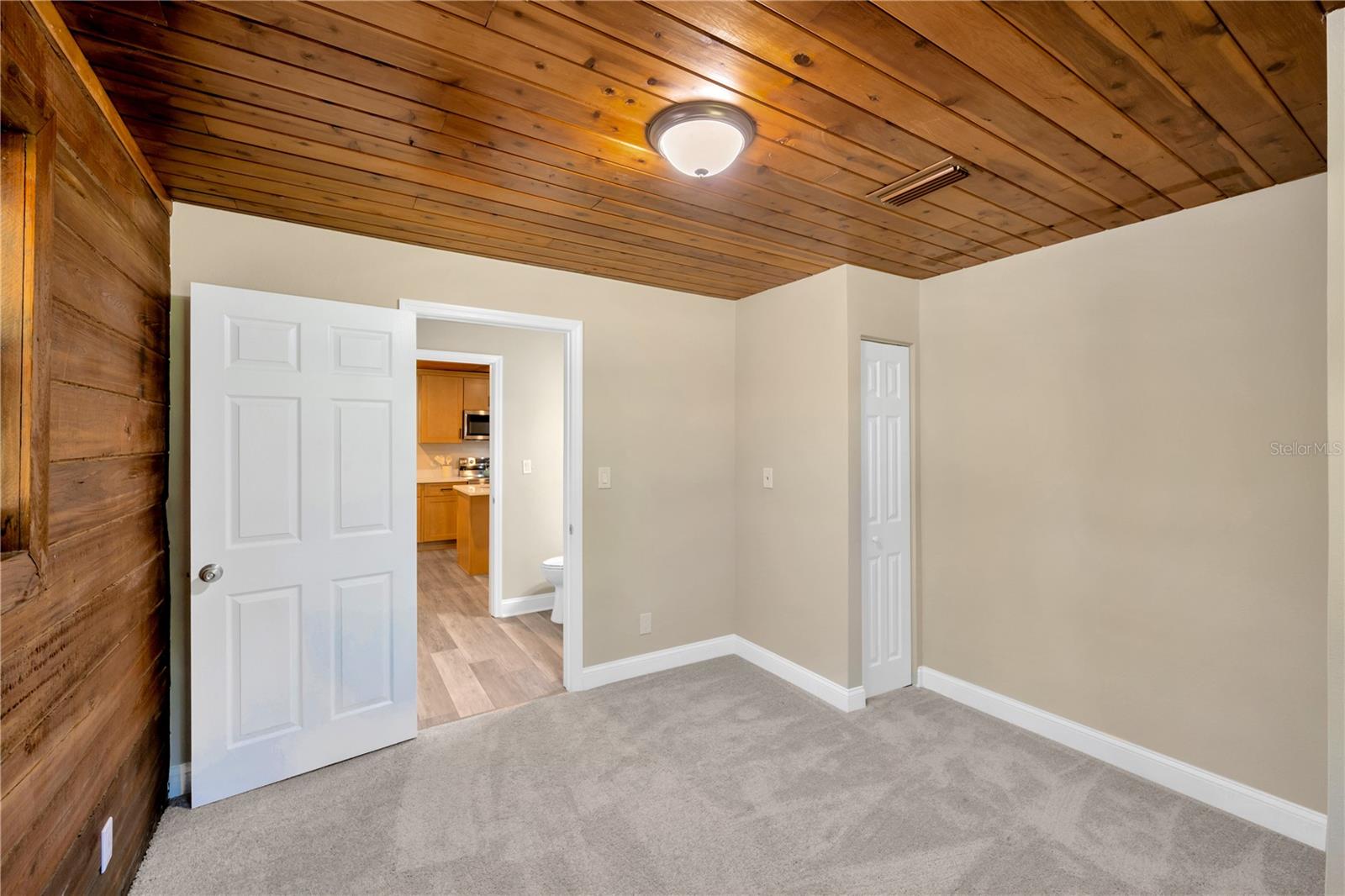 4221 Brackwood Road