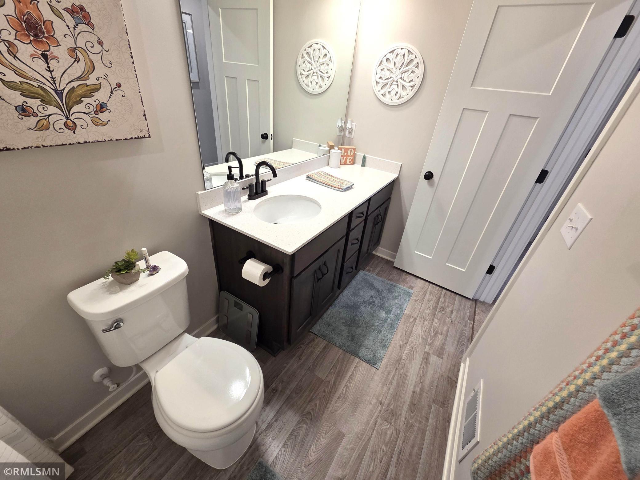 2234 Gateway Curve