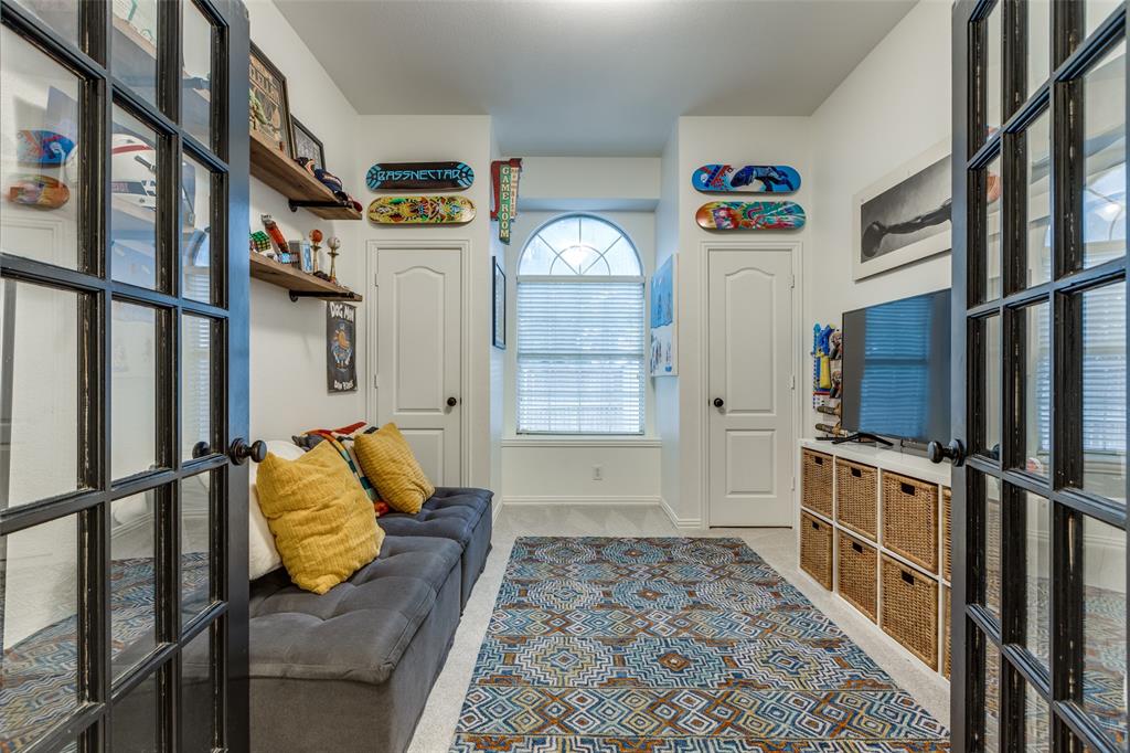 5000 Stonecrest Drive