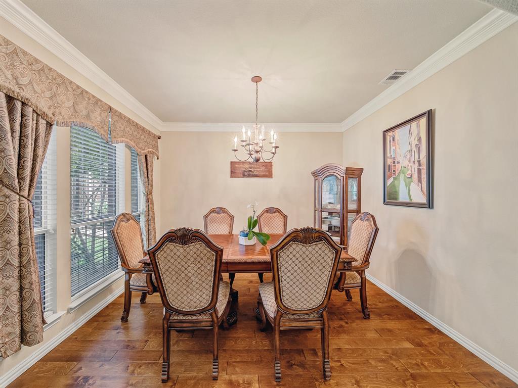 1930 Santa Anna Drive