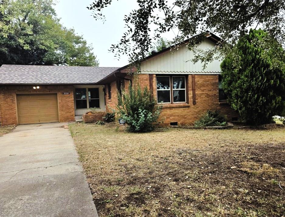 Beautifully Updated Home for Lease in the Heart of Oklahoma City

Exceptional opportunity to lease a beautifully updated three-bedroom, one-and-one-half-bath residence situated on a corner lot in a desirable and established Oklahoma City neighborhood. This home seamlessly blends original charm with modern updates throughout.

The interior features hardwood floors in excellent condition, a spacious living room, and an updated kitchen designed with both functionality and style in mind. The semi-converted one-car garage offers flexible space suitable for a home office, studio, or fitness area, with the option to easily restore it to a traditional garage if preferred.

A covered porch provides an inviting outdoor space ideal for dining or relaxation. The property’s location offers convenient access to shopping, dining, and major highways, providing both comfort and accessibility in one of Oklahoma City’s most central areas.