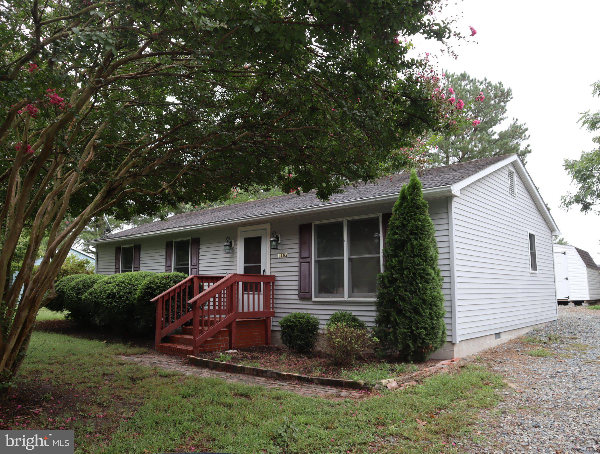 Ready for move-in! This single-story house has three bedrooms, two bathrooms, a living room, and open kitchen with large dining area. Appliances include electric stove, refrigerator with icemaker, dishwasher, washer, and dryer. Features include a brand new kitchen, new floors & fresh paint throughout, heat pump with central air conditioning, driveway parking, storage shed, and a fenced back yard with a wooden deck. MINIMUM APPROVAL REQUIREMENTS: Good rental history, net income 3x rent (or housing voucher), credit score 600, and 7 year criminal background check.