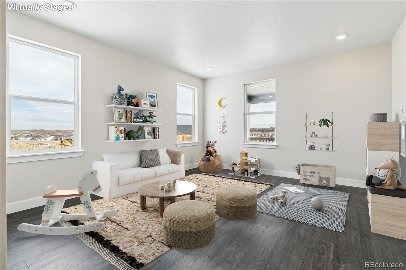 5566 Hickory Oaks Trail