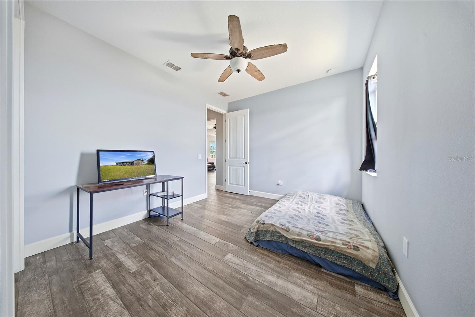 3090 80 Foot Road