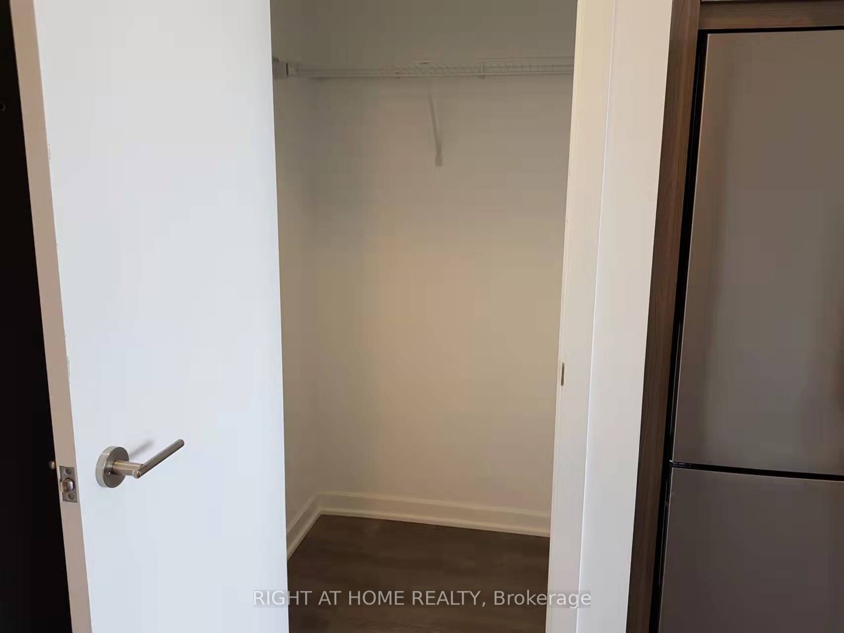 38 Forest Manor Rd 703
