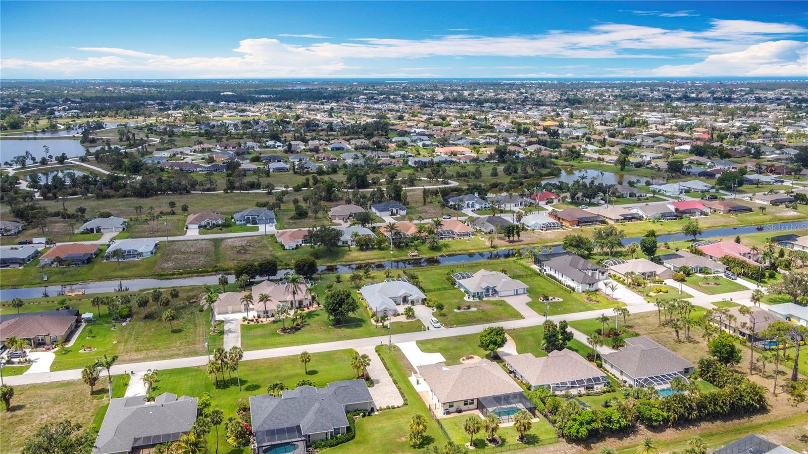 613 Boundary Boulevard