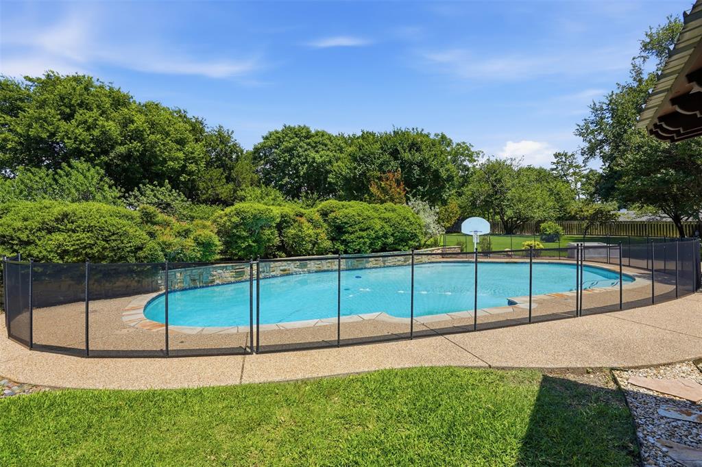 715 Stonelake Drive