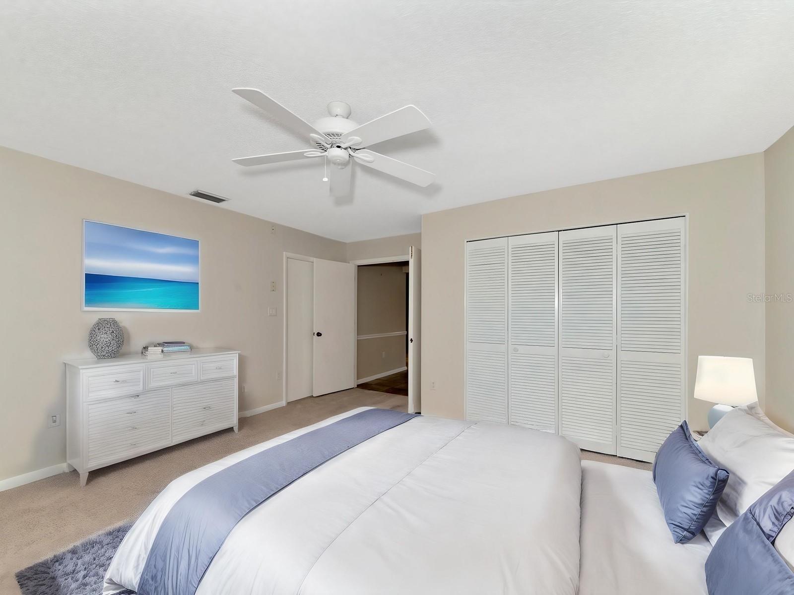 4503 Lake Vista Drive 4