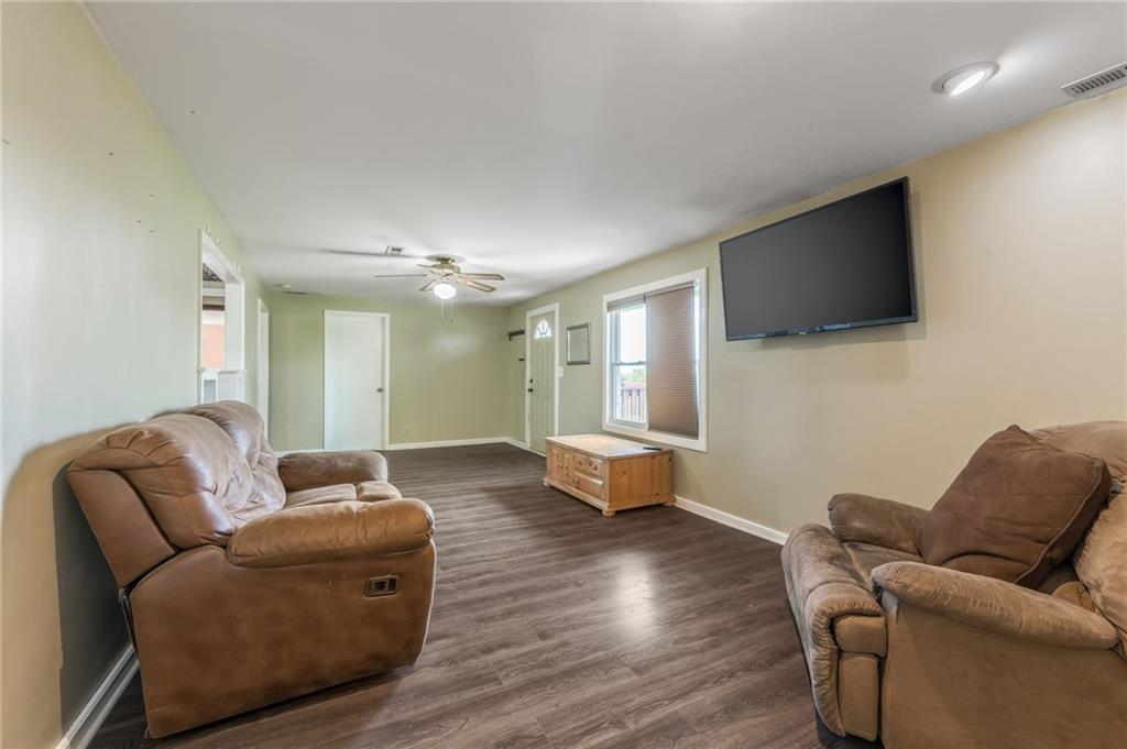 7226 E State Route F Highway