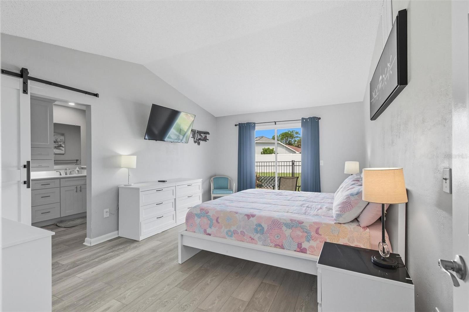 53 Cochise Court