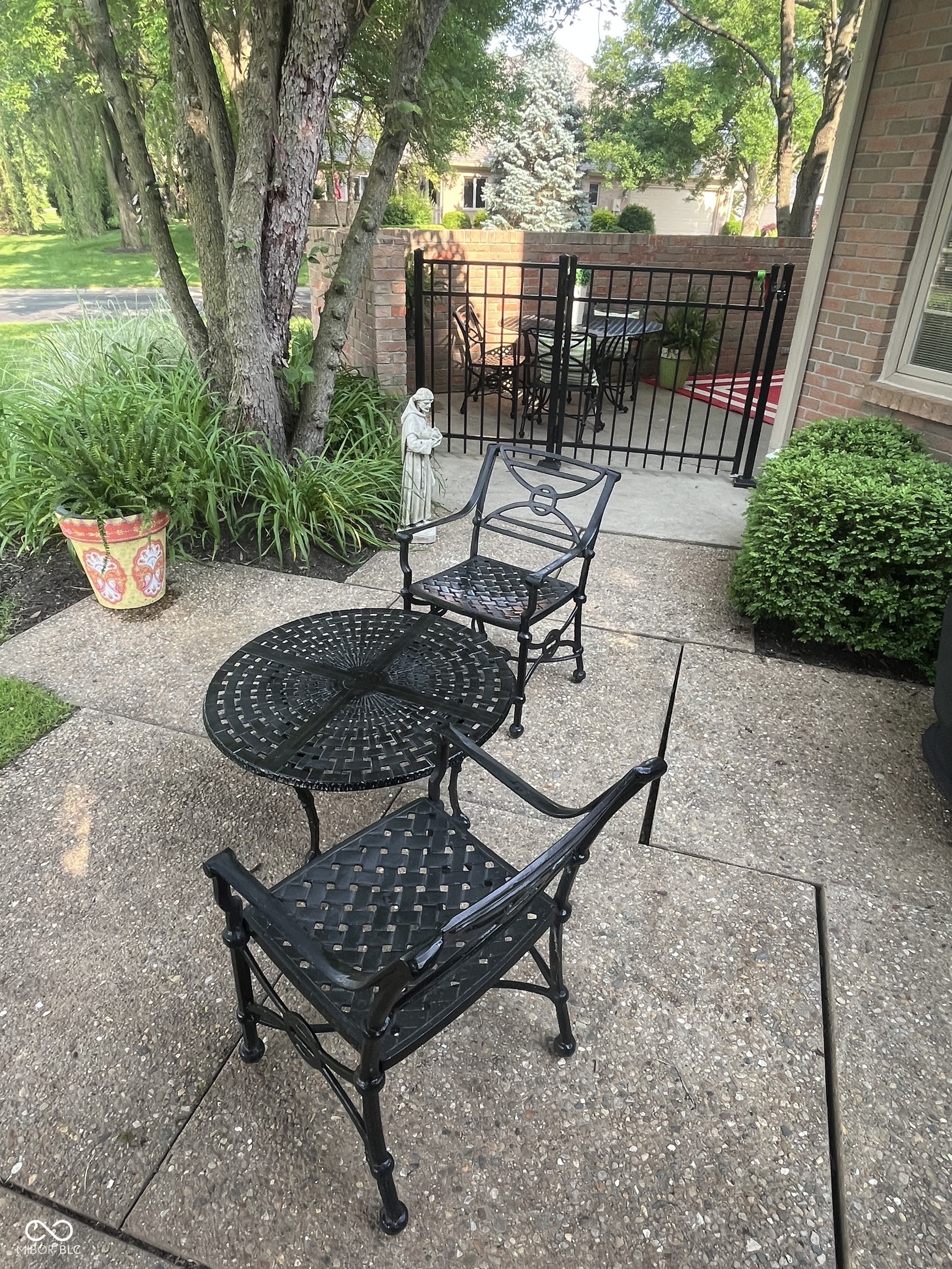 1700 Pathway Drive S