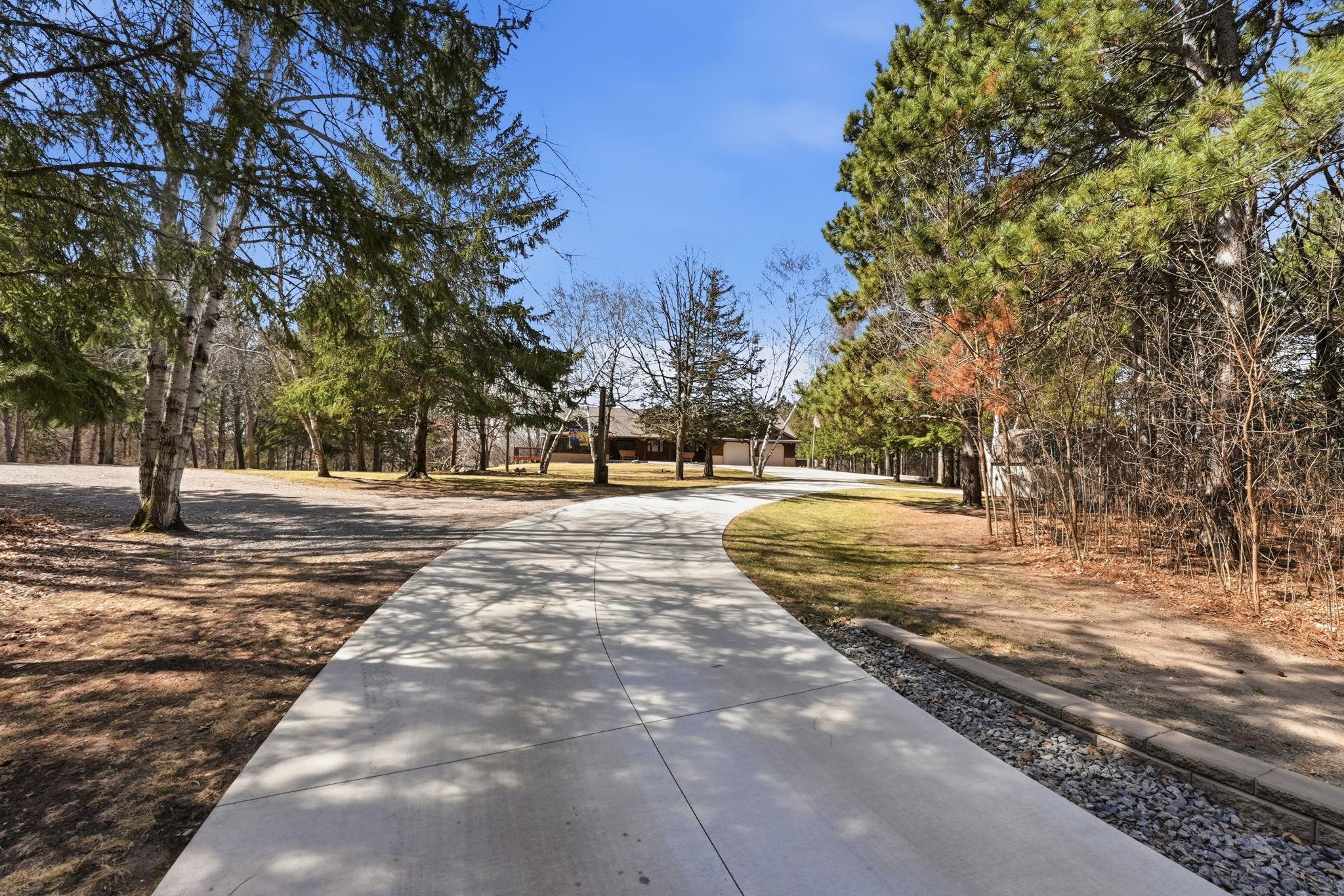 9025 Burton Court NW