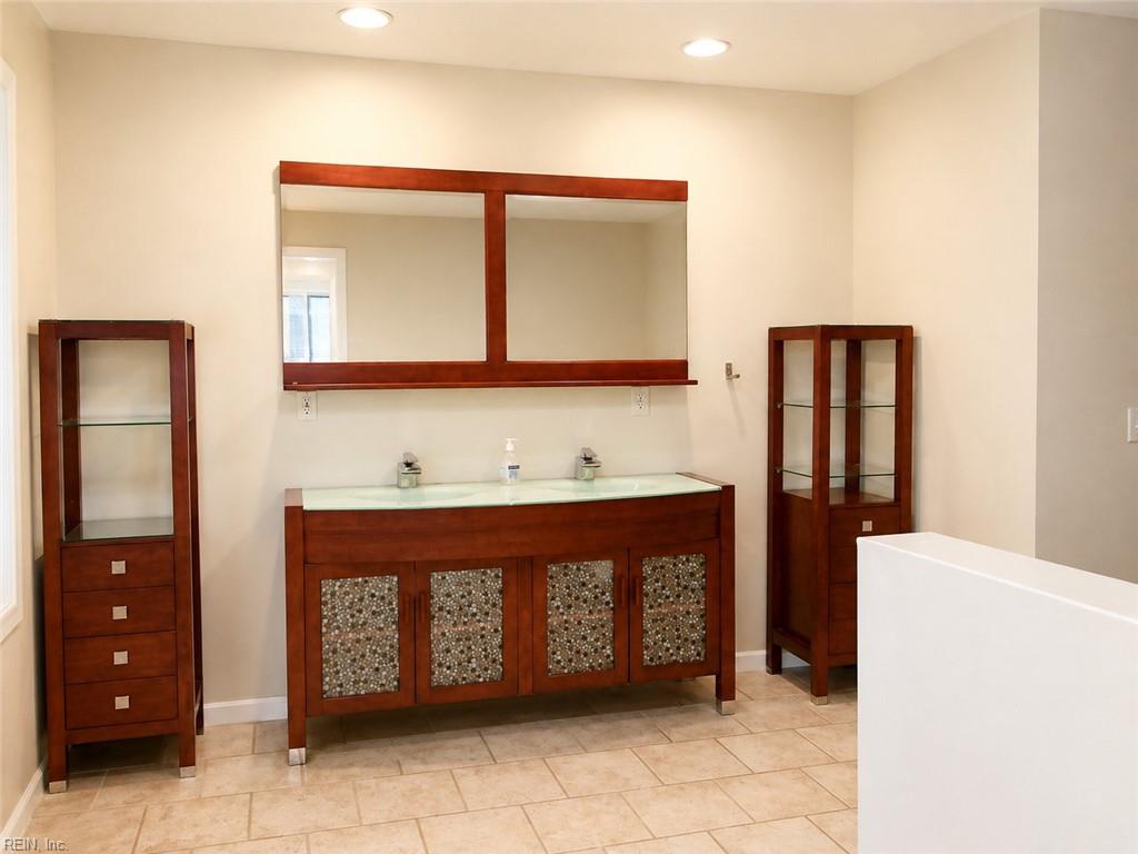 111 S Ridgeley Road