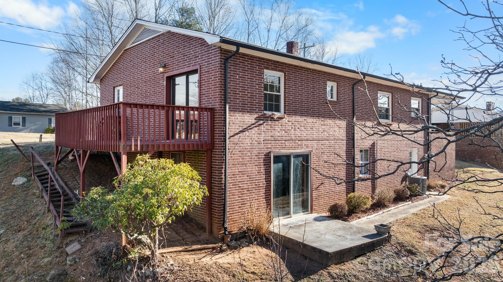 1306 Delwood Drive SW