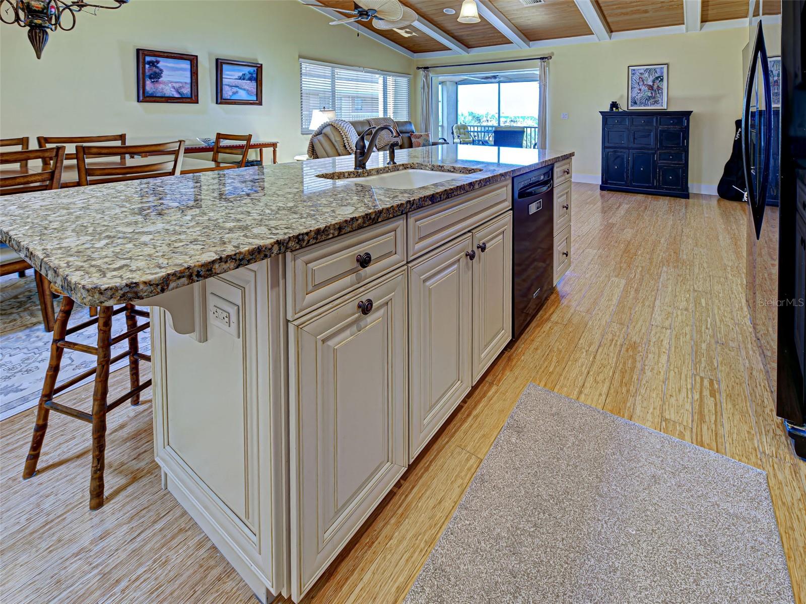 109 Bayshore Road 5