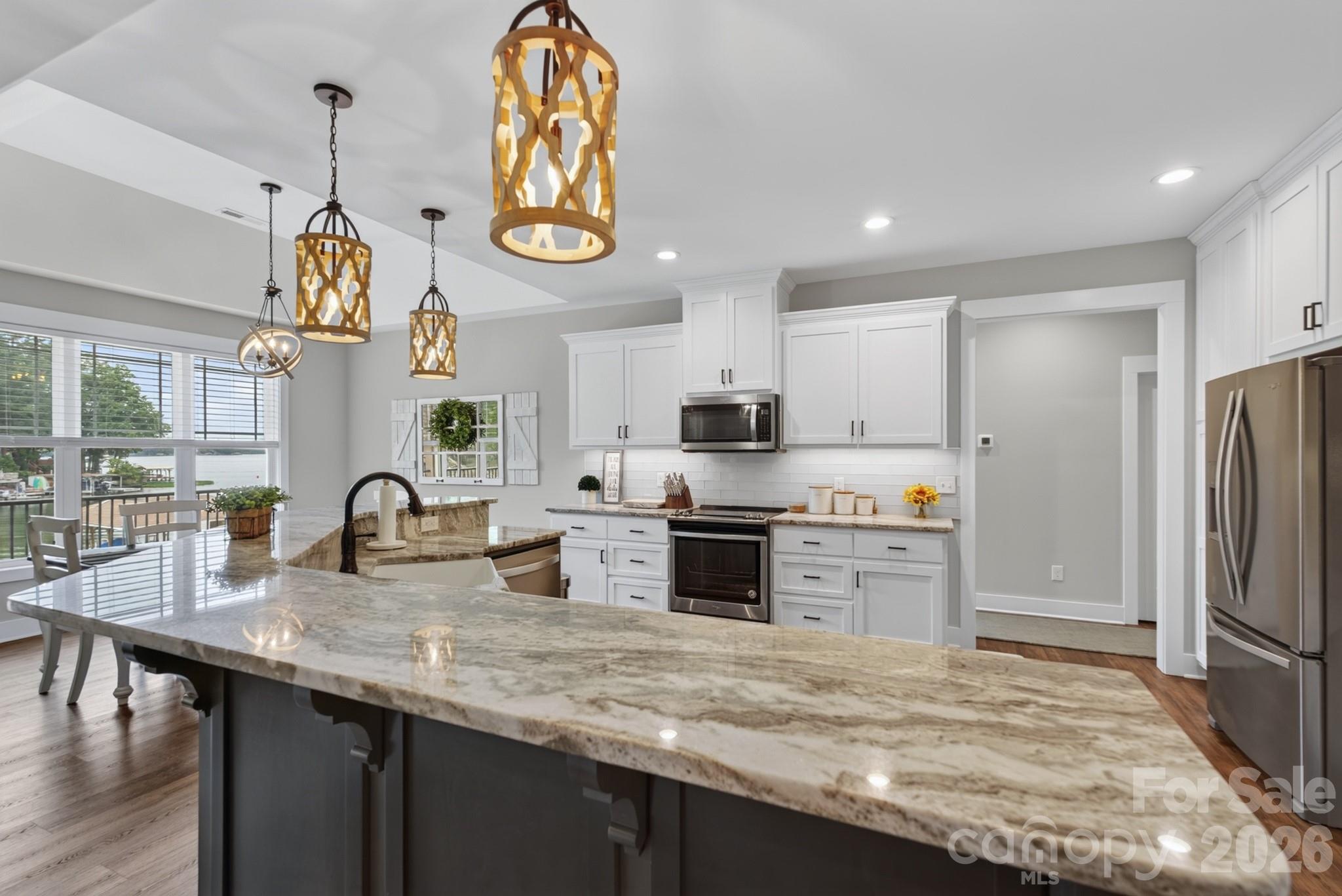 157 Landing Trail