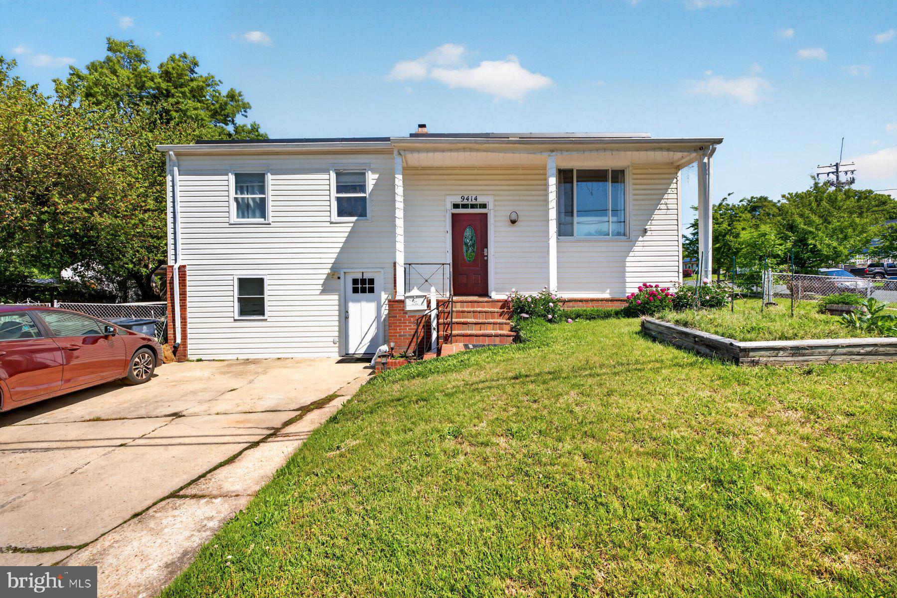 9414 Wyatt Drive