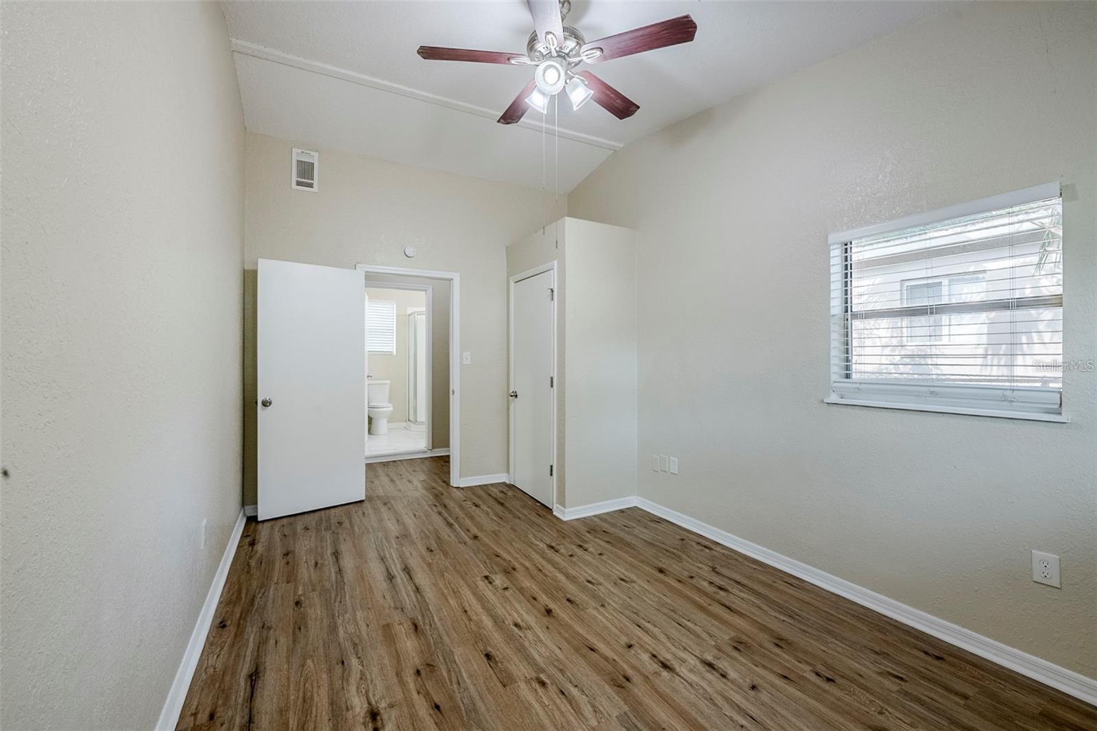 5214 Montague Place