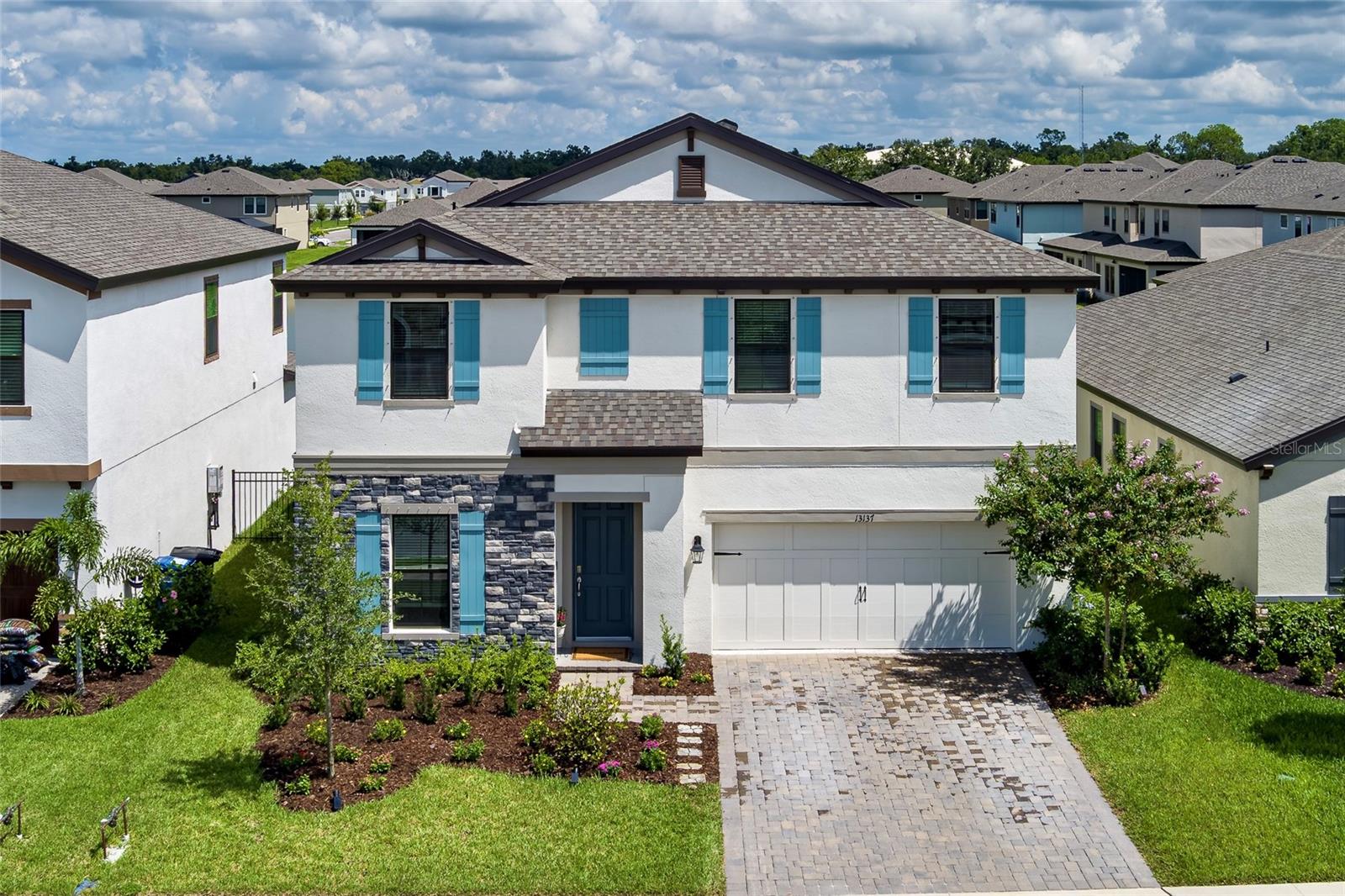 13137 Homestead Lane