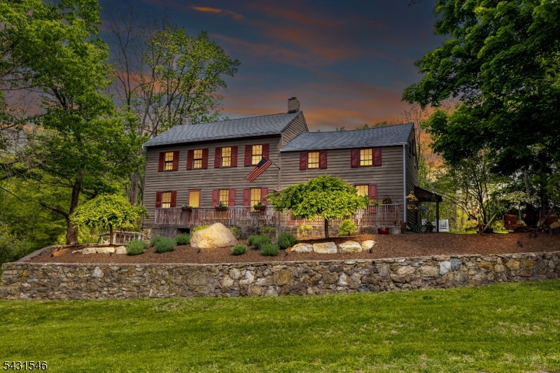 490 Mine Rd