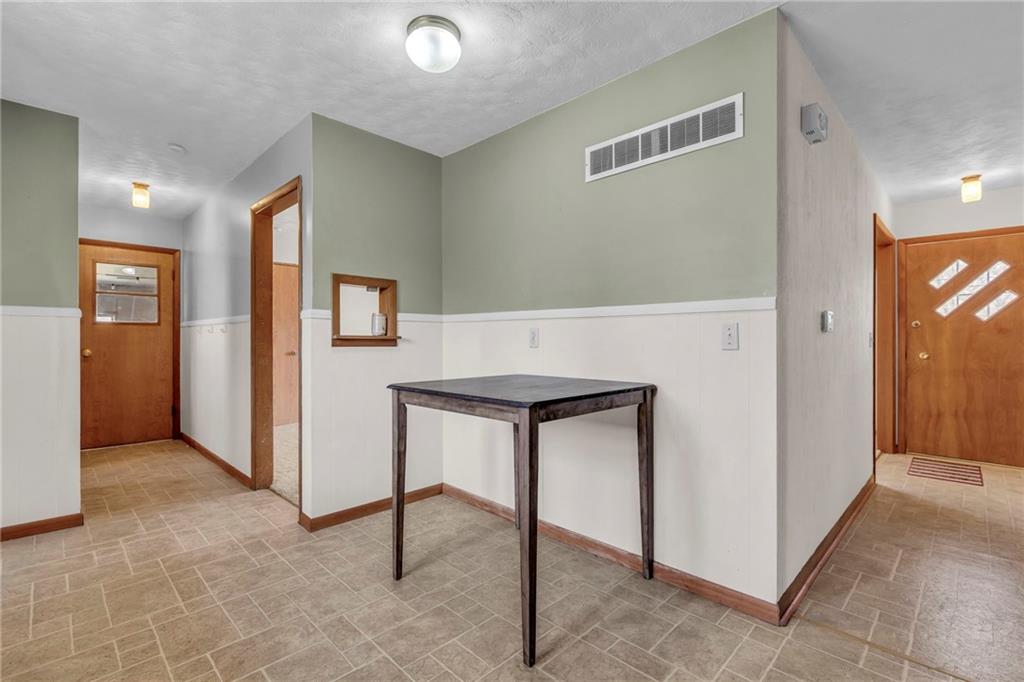 205 N Cleveland Street