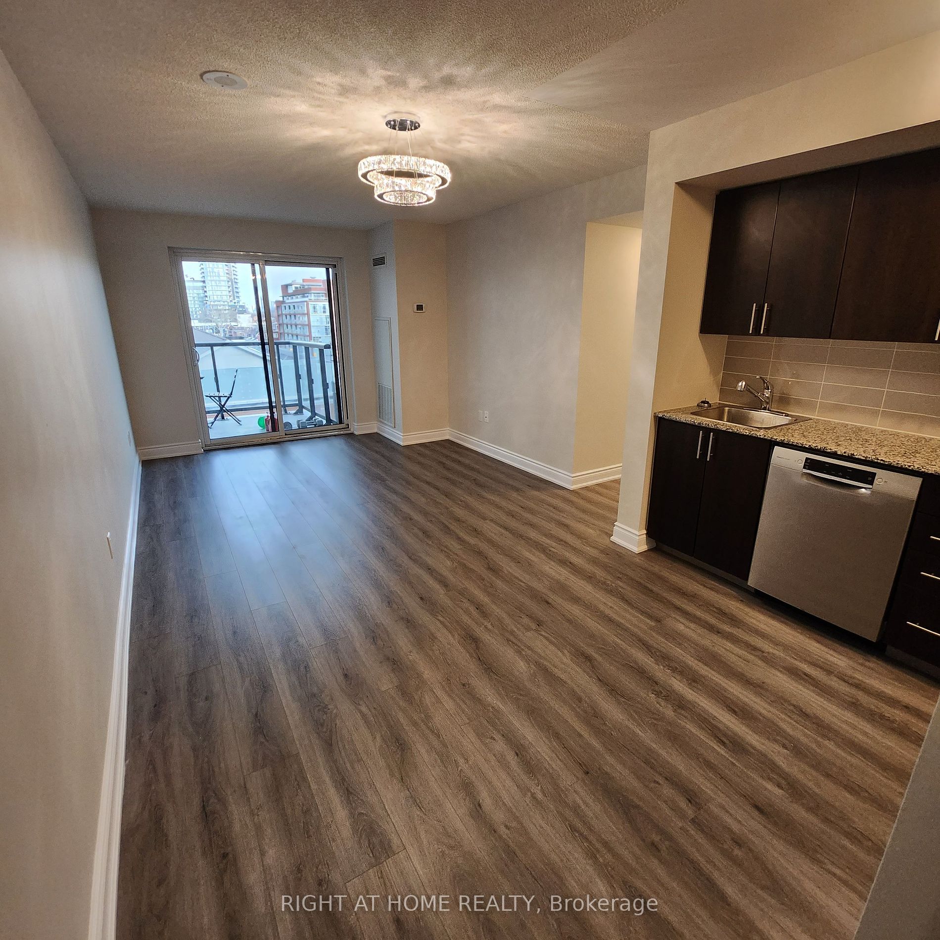 1420 Dupont St 604